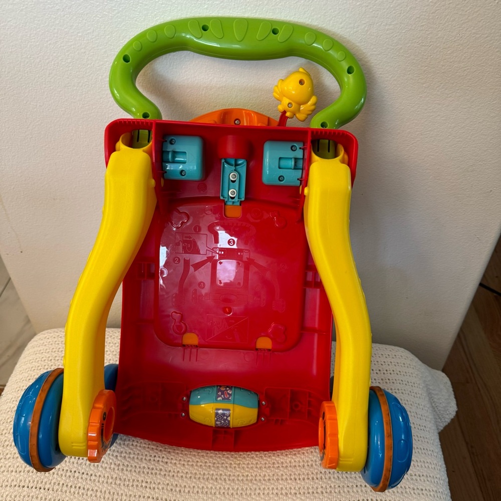 VTech First Step Multi-Color Activity Baby Walker. - Picture 7 of 8